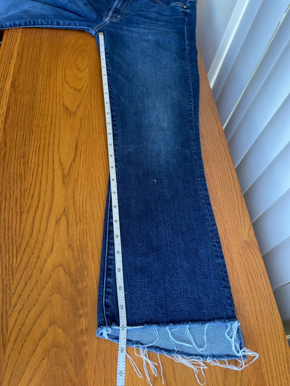 MOTHER The Insider Crop Step Fray Jeans Teaming Up Raw Hem Size 30 - Picture 7 of 16